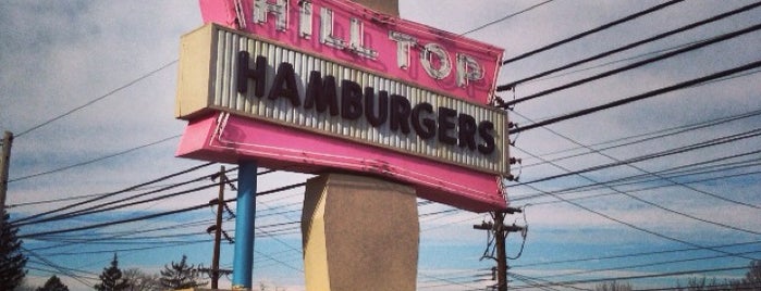 Hilltop Drive-In is one of Locais curtidos por Zachary.
