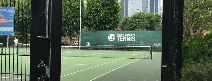 St John's Park Tennis Courts is one of 🐸Natasa : понравившиеся места.