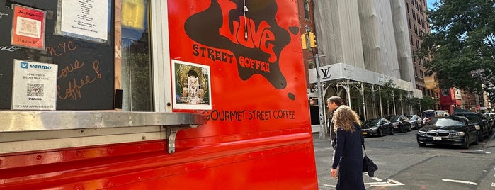 NYC Love Street Coffee is one of FiDi Food.