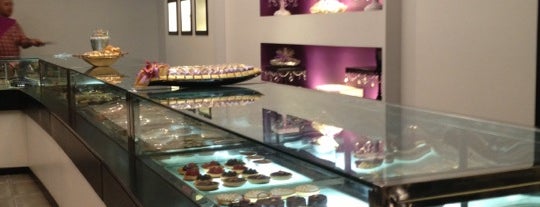Le Vendome is one of Bakery/Desserts.