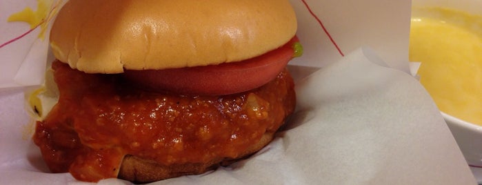 MOS Burger is one of Orte, die Hideyuki gefallen.
