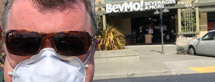 BevMo! is one of Locais curtidos por Andrew.