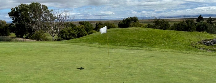 McInnis Golf course is one of Miniature Golf.