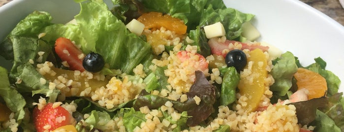 Super Salads is one of comidas.