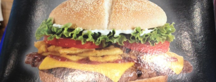 Burger King is one of สถานที่ที่ Burak ถูกใจ.