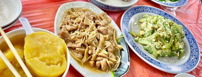 青菜園 is one of สถานที่ที่บันทึกไว้ของ Curry.