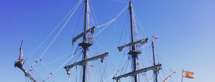 El Galeon is one of Travels.