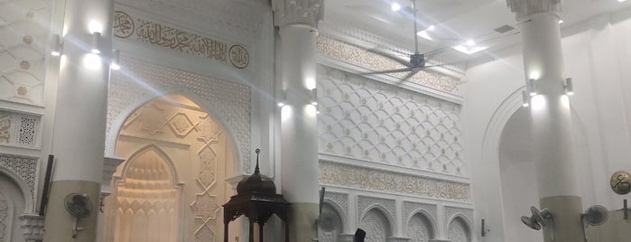Masjid Al-Bukhary (مسجد البخاري) is one of masjid.