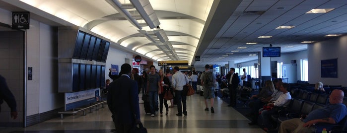 Аэропорт Хьюстон Интерконтинентал (IAH) is one of USA.