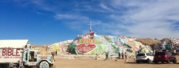 Salvation Mountain is one of Road Trip Stops.