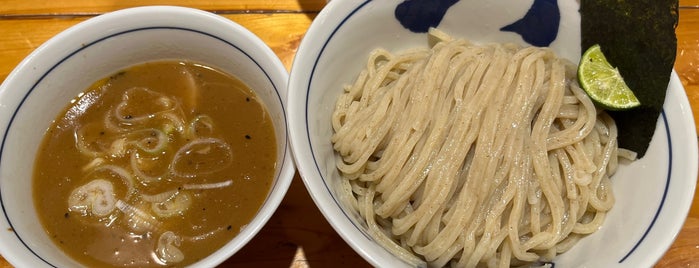Tsujita is one of 麺.