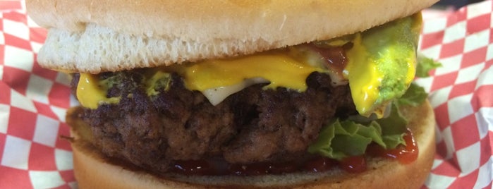 Ranch House Burgers II is one of Lugares favoritos de Dianey.
