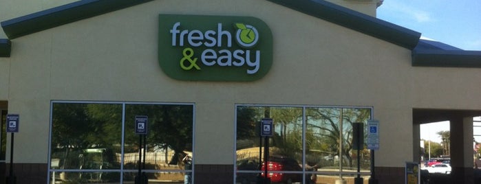 Fresh & Easy Neighborhood Market is one of Jacquelineさんのお気に入りスポット.