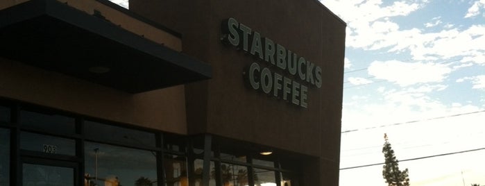 Starbucks is one of Locais curtidos por Christopher.