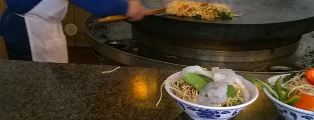 Shang Hai Mongolian Grill is one of Vanessaさんの保存済みスポット.