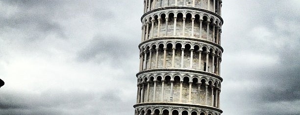 Torre di Pisa is one of Vieta, kur atgriezties!.