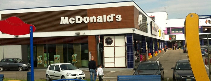 McDonald's is one of Cento (Fe) e dintorni.