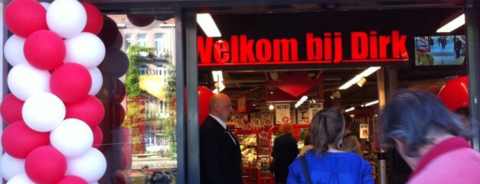 Dirk van den Broek is one of Living Amsterdam.