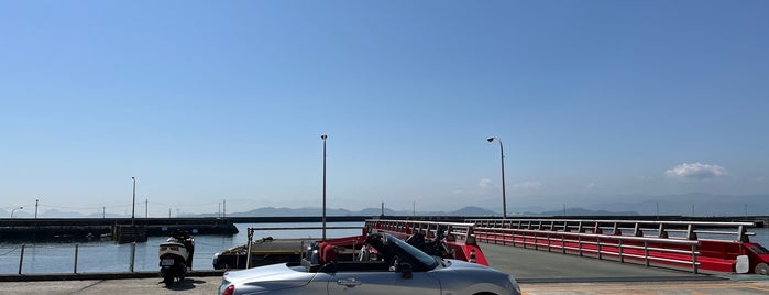 岡村港 is one of フェリーターミナル Ferry Terminals in Western Japan.
