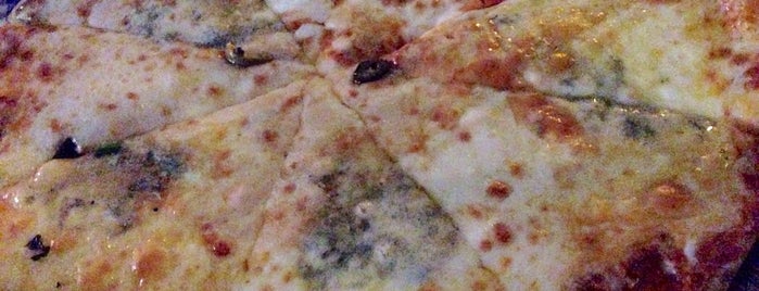 Mozzarella is one of Pizza.
