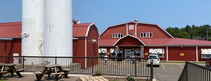 Jilbert Dairy Inc is one of Marquette Michigan #EatsOut.