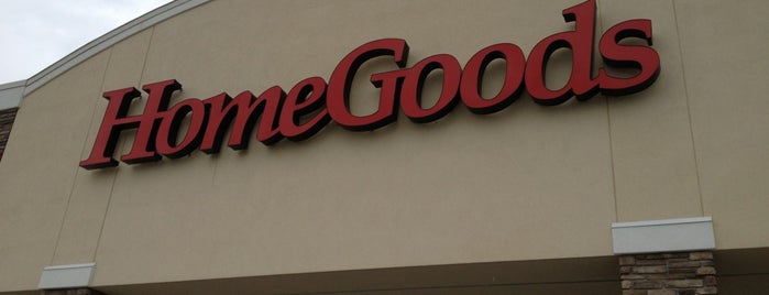 Home Goods is one of Kateさんのお気に入りスポット.