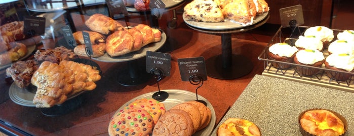 Panera Bread is one of Must-visit Food in Rockford.