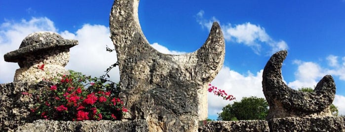 Coral Castle is one of Thelocaltripper 님이 좋아한 장소.