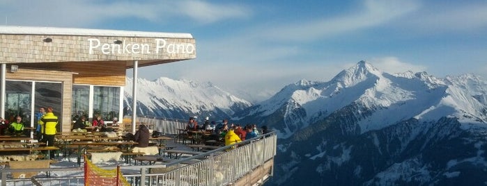Panorama Hütte is one of Virginieさんのお気に入りスポット.