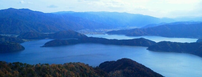三方五湖 is one of ラムサール条約登録湿地(Ramsar Convention Wetland in Japan).