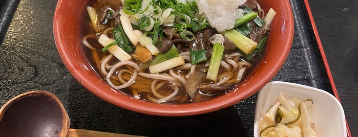 元祖真田流手打ちそば 佐助 is one of 蕎麦.
