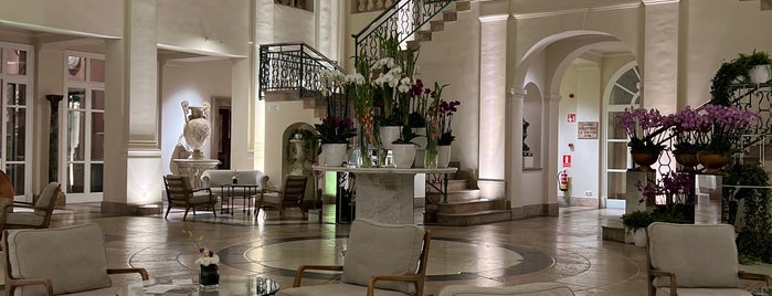 Hotel Villa Padierna is one of Lieux qui ont plu à Feras.