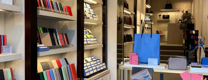 Smythson is one of clive 님이 좋아한 장소.