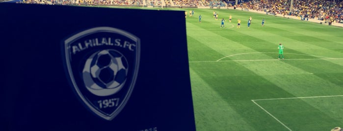 Loftus Road Stadium is one of Posti che sono piaciuti a Feras.