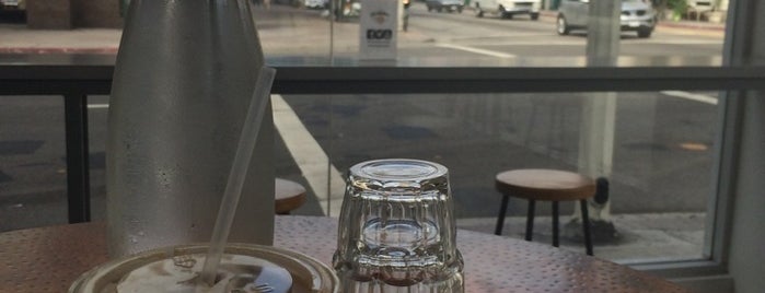 The Classic Coffee is one of Gespeicherte Orte von Thirsty.