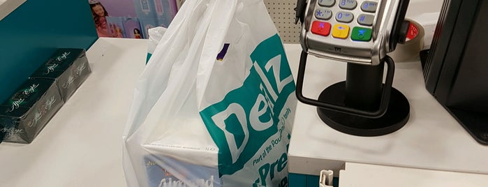 Dealz is one of To go.