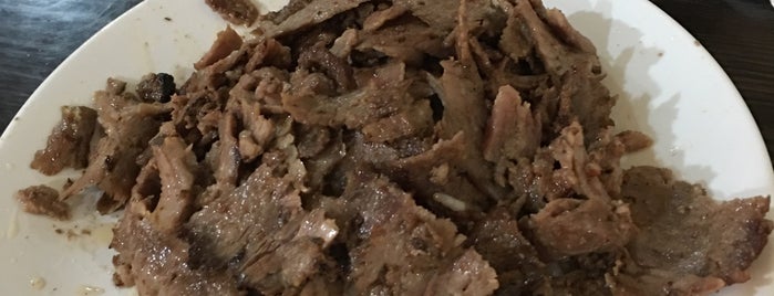 İdris Usta Et Döner Salonu is one of Taygun : понравившиеся места.