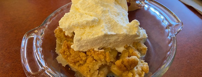 Grand Traverse Pie Company is one of Top 10 dinner spots in Terre Haute, IN.