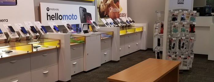 Sprint Store is one of Jackさんのお気に入りスポット.