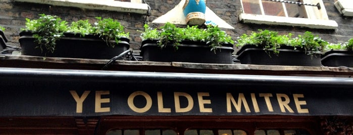 Ye Olde Mitre is one of London.