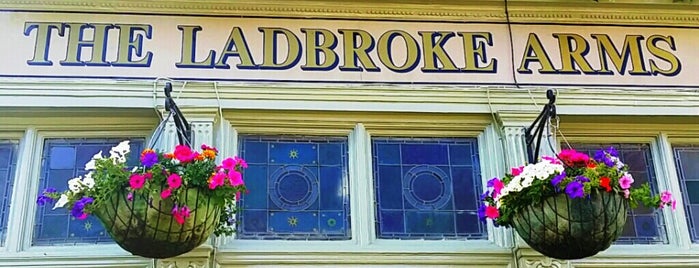 The Ladbroke Arms is one of London.