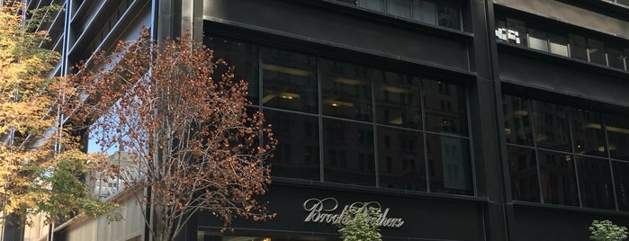 Brooks Brothers is one of Dave : понравившиеся места.