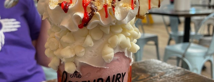 The Legendairy Milkshake Bar is one of Foodie List.