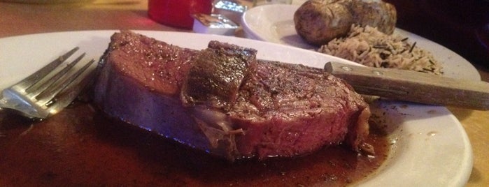 Shorty's Steakhouse is one of Posti che sono piaciuti a Cathy.