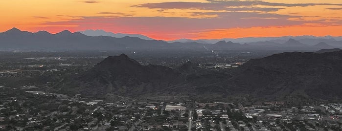 North Mountain Park is one of Lugares favoritos de Dan.