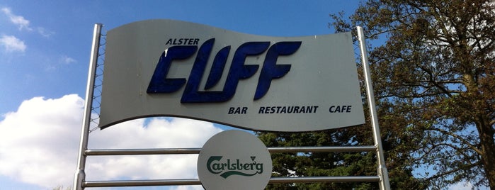 Alster Cliff is one of Tempat yang Disukai Antonia.