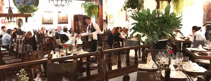 José Antonio Restaurante is one of Tempat yang Disukai Héctor.