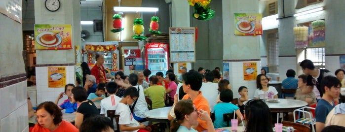 Restoran Ipoh Kong Heng 怡保光興茶室 is one of Hawker Centers/ Food Court/ Kopitiam.