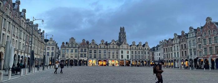 Place des Héros is one of Europe Trip 2018.