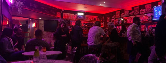 Havanna Bar is one of Food.